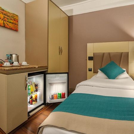 Hotel Bossuite Kadikoy Istanboel Buitenkant foto