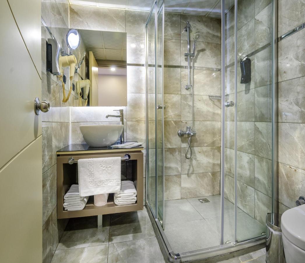 Hotel Bossuite Kadikoy Istanboel Buitenkant foto